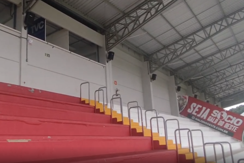 Vereadores solicitam informações sobre uso do espaço sob nova arquibancada do Estádio Domingos Machado de Lima