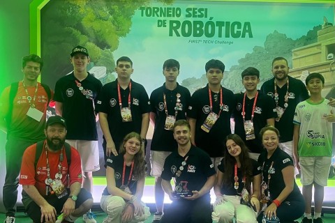 Robótica da Escola Sesi é destaque em torneio nacional