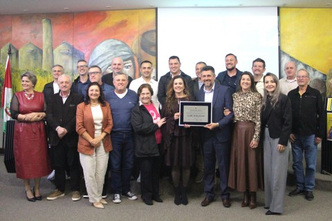Câmara homenageia Clube 29 de Julho pelos 60 anos de história