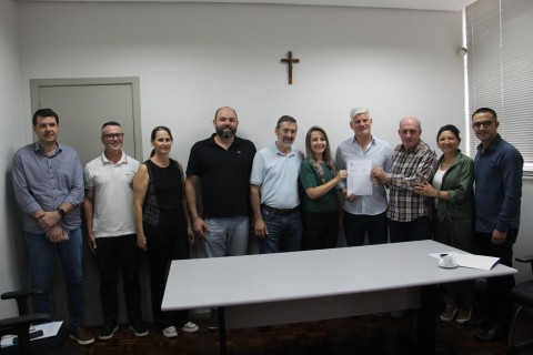 Câmara de Vereadores recebe LDO 2027 do prefeito Fábio Ferri