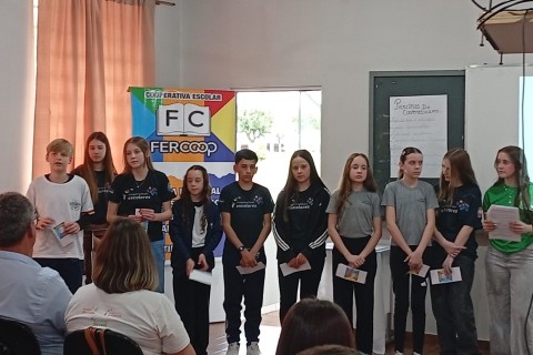 Sicredi UniEstados fortalece protagonismo estudantil  com Assembleias das Cooperativas Escolares
